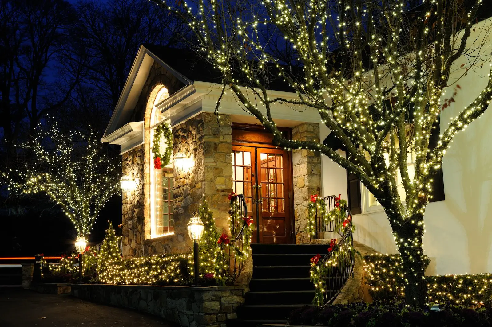 Holiday & Christmas Lighting Installation For Your Castle Rock, CO