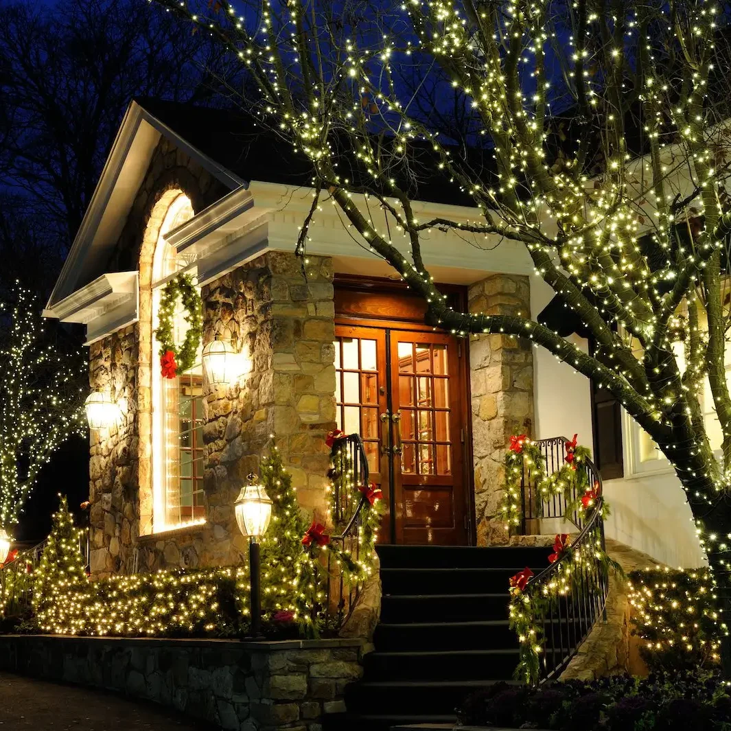 castle-rock-co-holiday-lighting2 castle-rock-co-holiday-lighting2